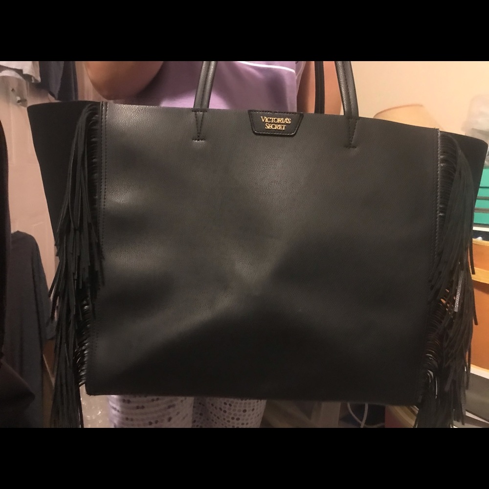 Victoria’s Secret XL bag